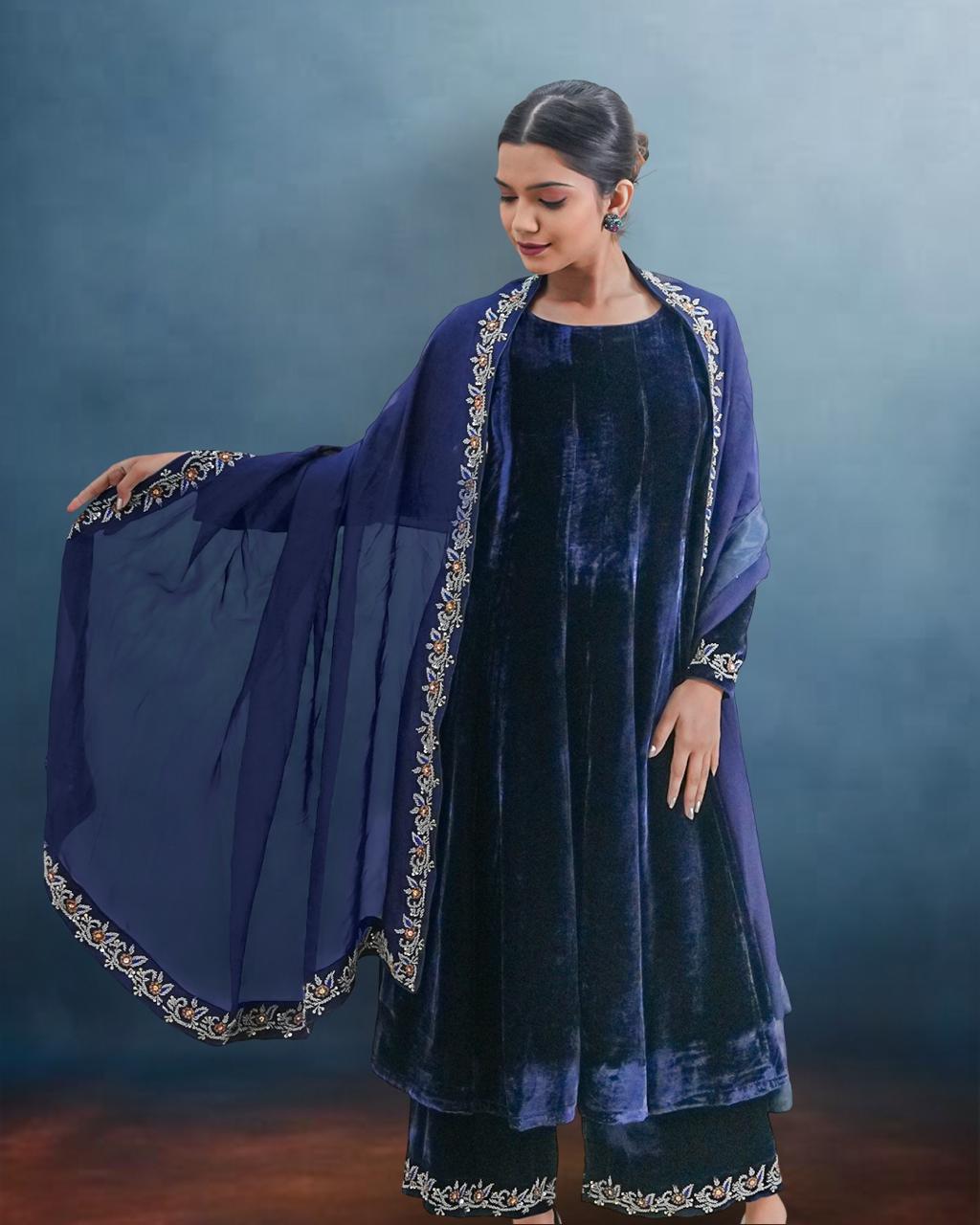 Neeli Makhmal Anarkali