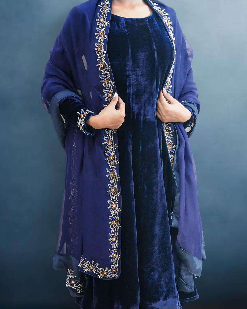 Neeli Makhmal Anarkali