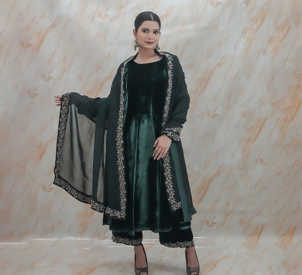 Sabz Makhmal Anarkali