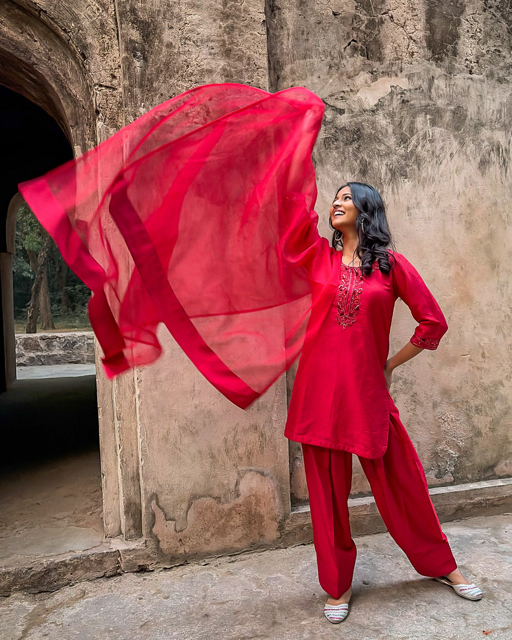 Surkh Farsi Salwar