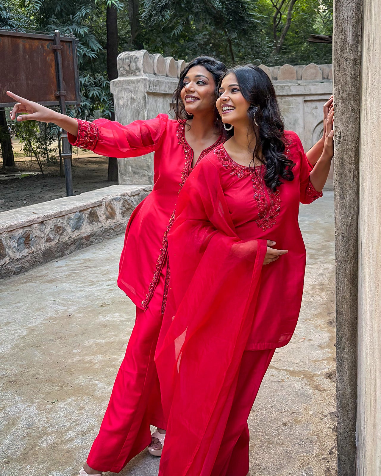 Surkh Farsi Salwar