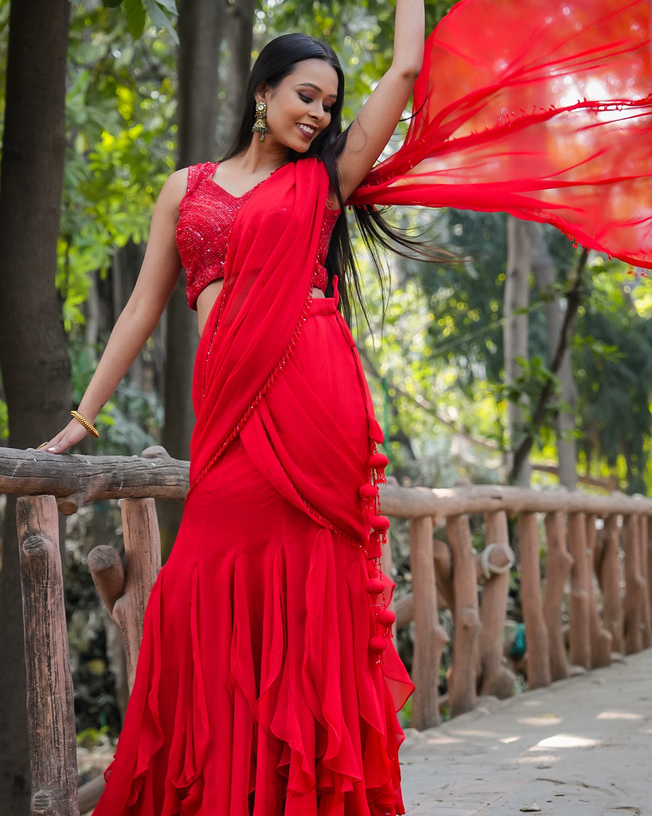 Surkh Saree
